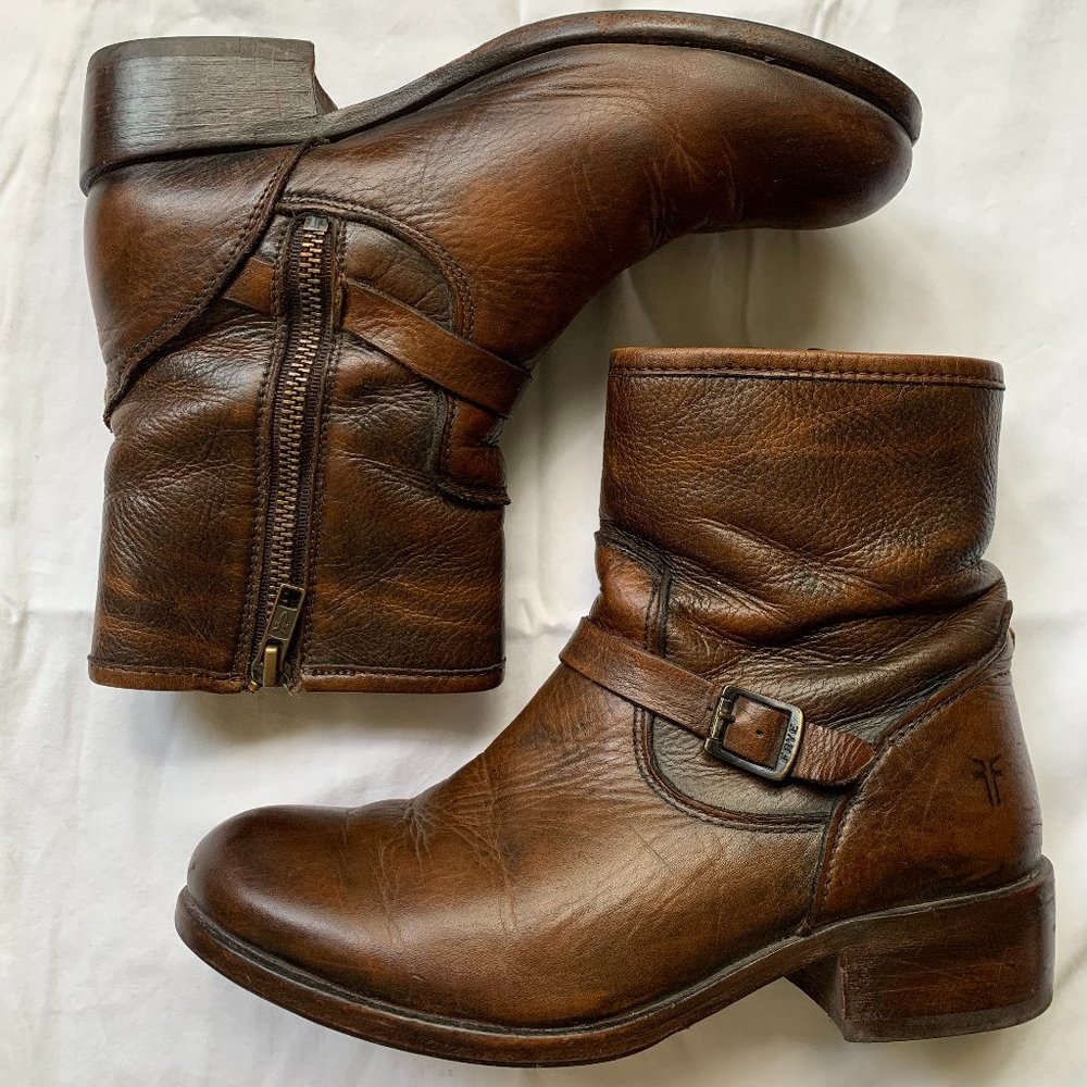 Frye Lynne Strap Boot Short Brown Size 5.5